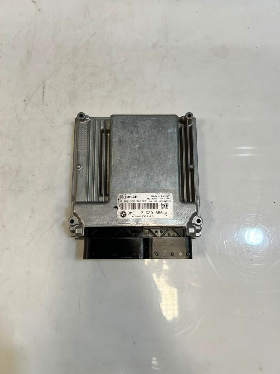 2010-2015 BMW X1 3SERIES E90 E87 E84 E81 Engine Control Unit ECU 7620350 OEM