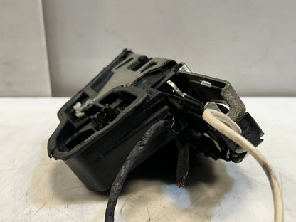 2010-2015 BMW 740i F01 F02 F03 F04 F10 F11 Door Lock Latch Front Right 7185690