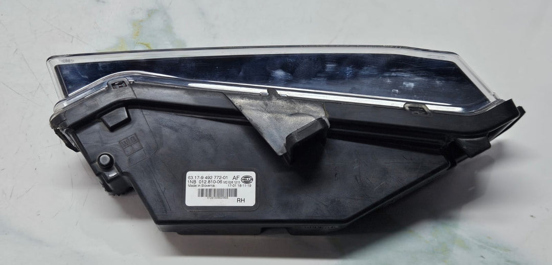2019 BMW X3 G01 Front Right Fog Light 9492772 OEM 