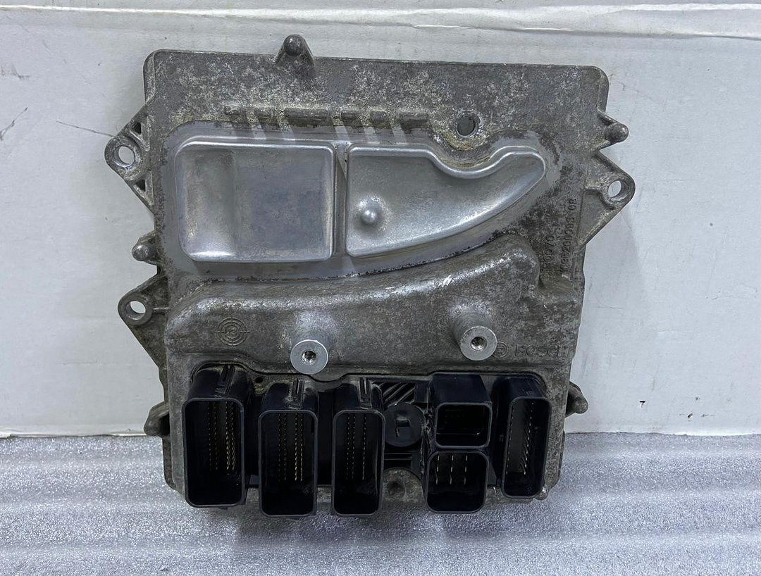 OEM BMW N55 F06 ENGINE CONTROL UNIT DME ECU ONLY 8631748 BOSCH
