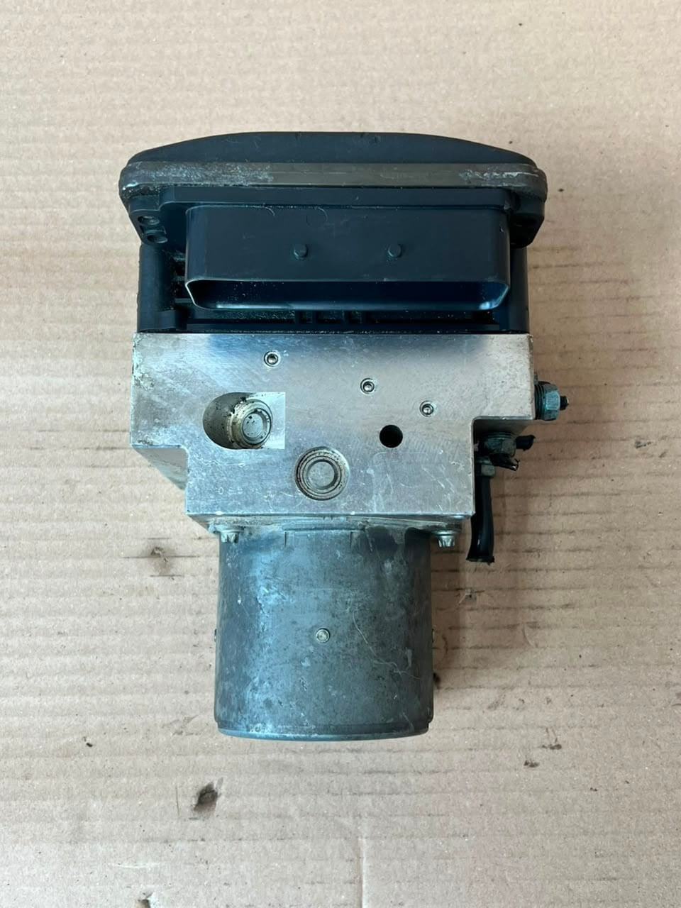 BMW 7 Series F01 F02 F03 F04 DSC ABS HYDRAULIC BRAKE Pump 6851386 OEM
