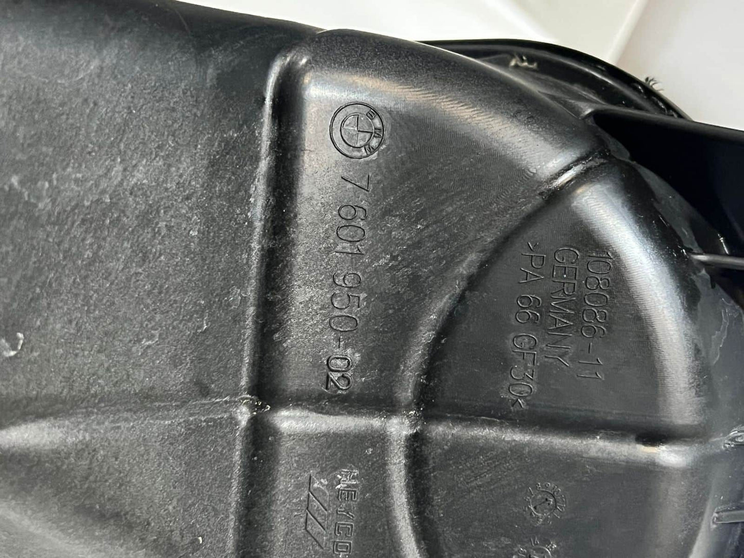 2011-2016 BMW 528i Coolant Expansion Tank 7601950