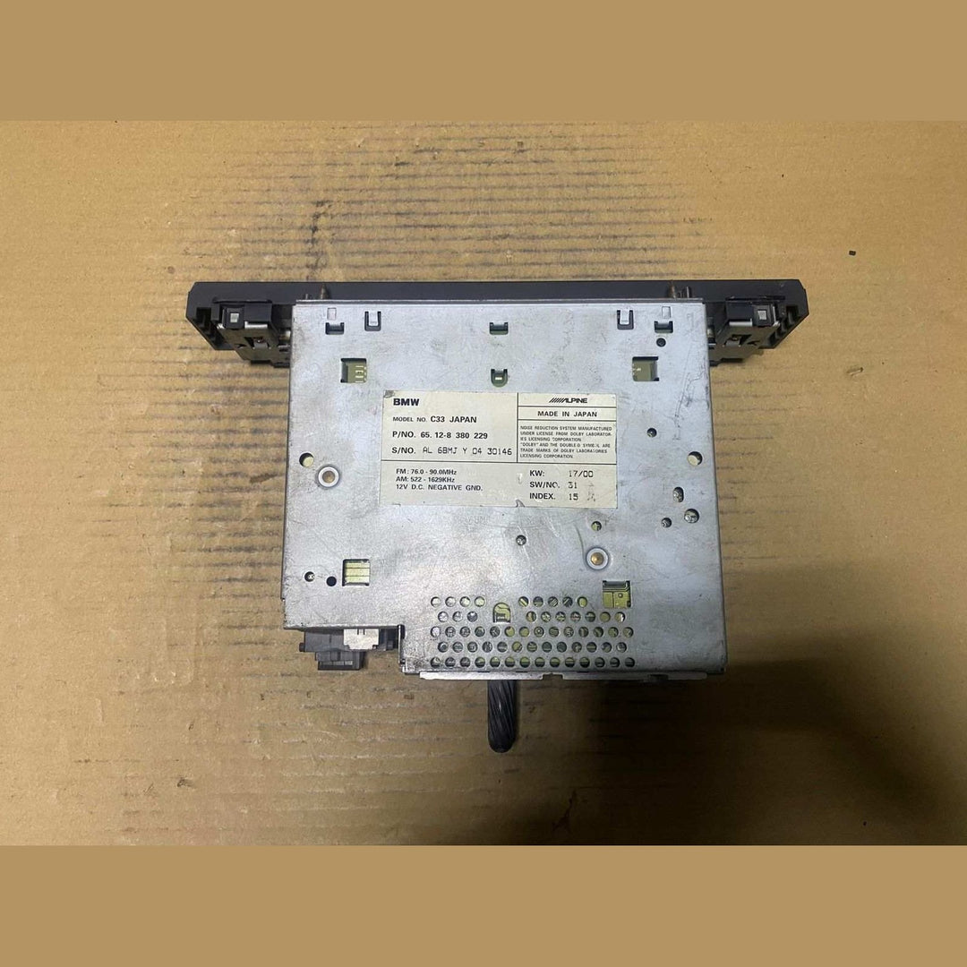 1999 BMW 528i Radio Receiver 8380229 E39 528i model 