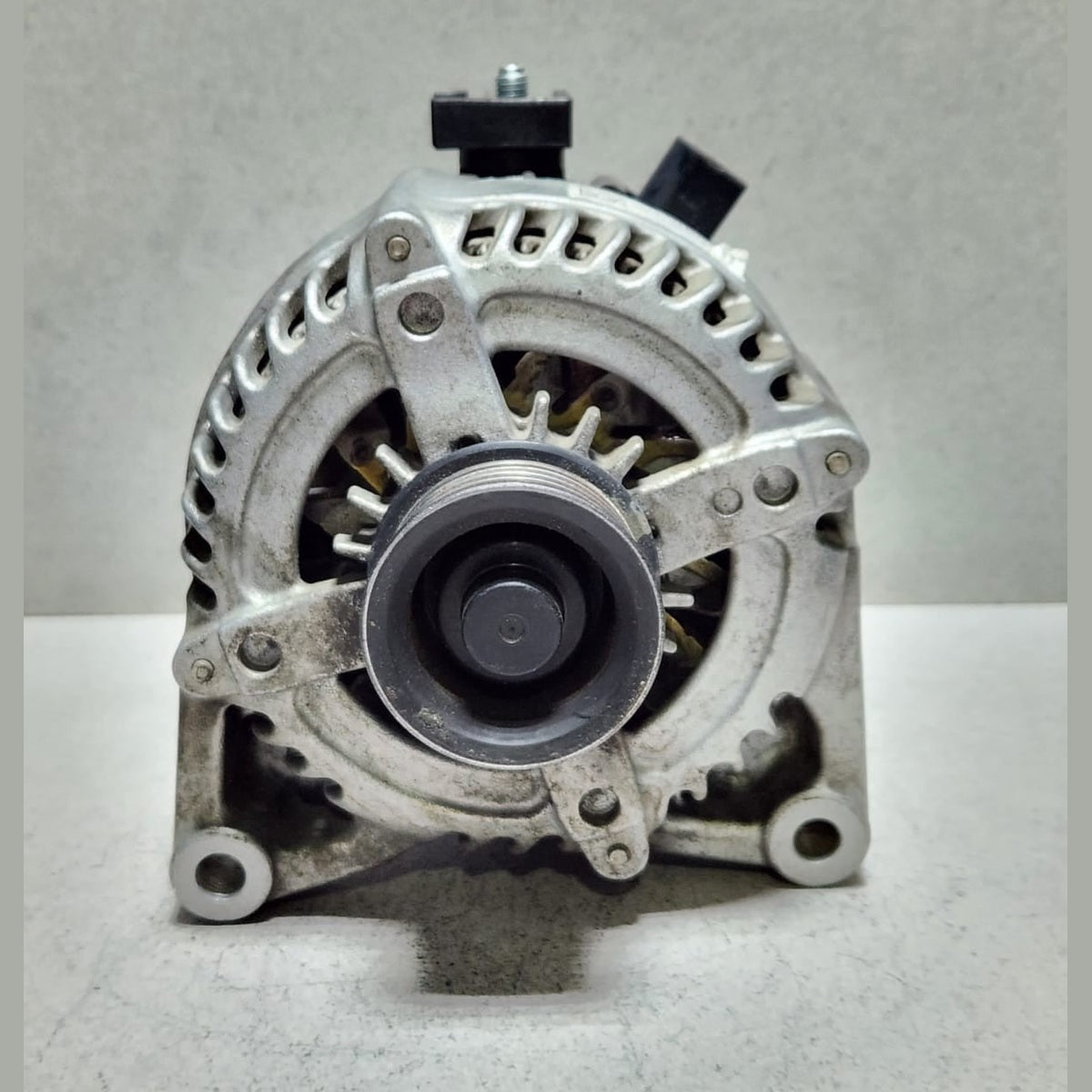 2017 Mini Cooper Countryman Alternator 7640131 318I F30 F31 F35 B38 1.5 14V 150A