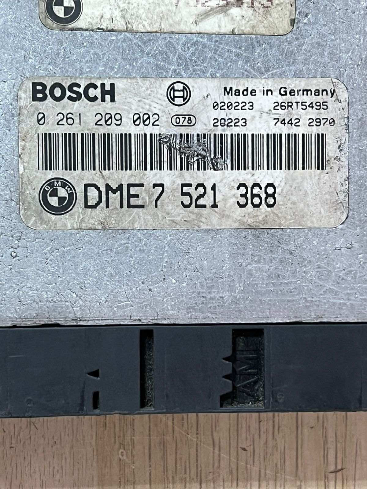 2002-2005 7' E65 BMW 735i. Engine Control Unit 7521368 N62B36A ECU 