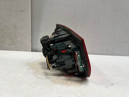2012-2015 BMW 3' F30 F31 328i 335i F80 M3 LCI RIGHT REAR Tail Light 7371112 OEM