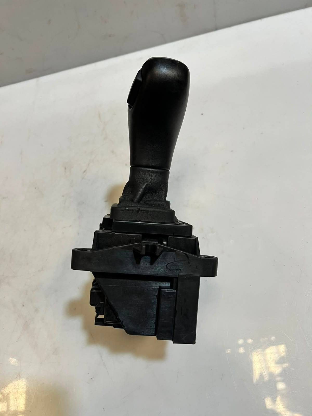 BMW 5 6 Series F10 F11 F12 F13 Automatic Gear Selector Switch 9260975 OEM