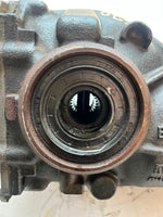 Load image into Gallery viewer, 2007-2010 BMW X5 E70 3.0si 4.44 ratio Rear Differential DIFF 7552525 OEM