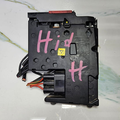 Mercedes W212 Hybrid Positive Battery Terminal Fuse Junction Box A2125406950 OEM