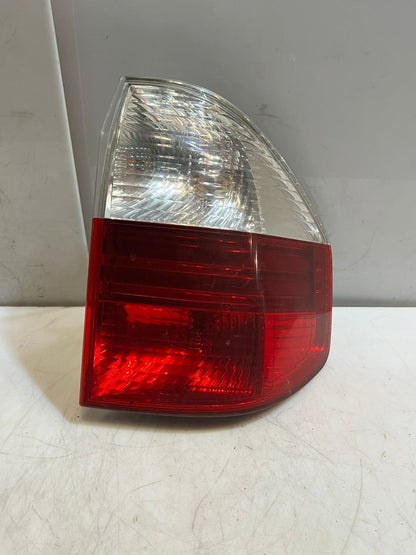2006-2010 BMW X3 E83 RIGHT SIDE REAR Tail Light 7162210 OEM ECE