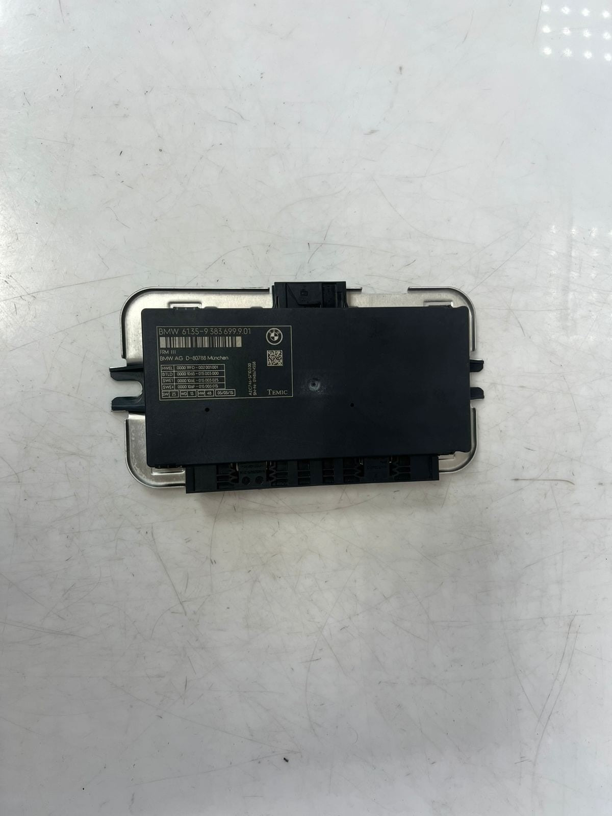 2010-2018 BMW X3 F25 X4 F26 FRM3 Footwell Light Control Module 9383699 OEM