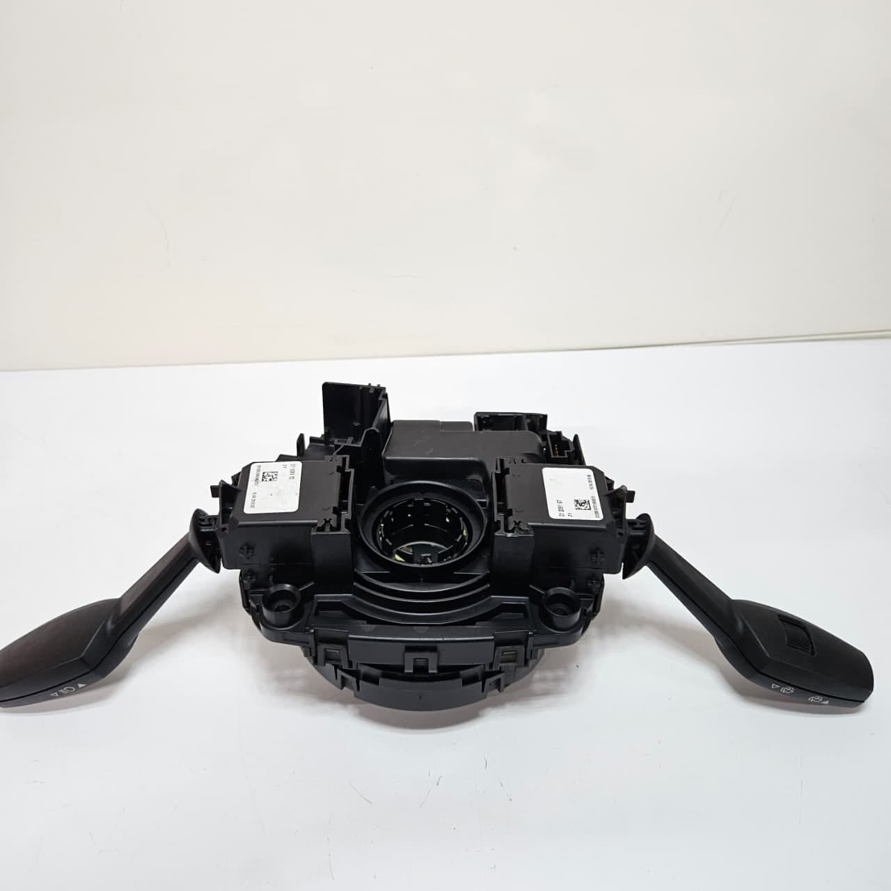 2012-2013 BMW E88, E90 X1 E84 118i Steering Column Switch 9123031