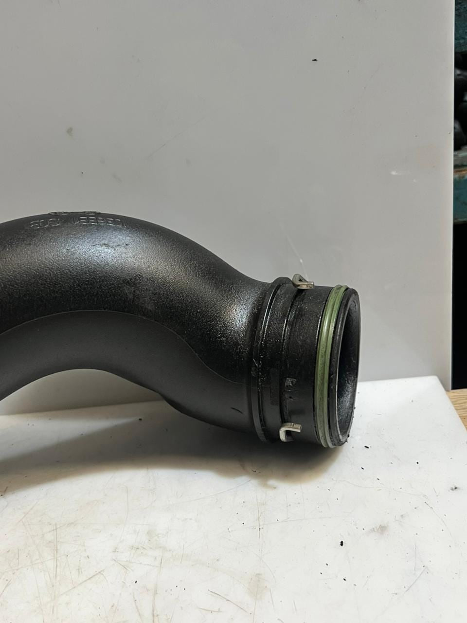 BMW F10 E70 F07 E90 E91 N55 N54 335I Air Intake Tube Front Left 2355761 OEM