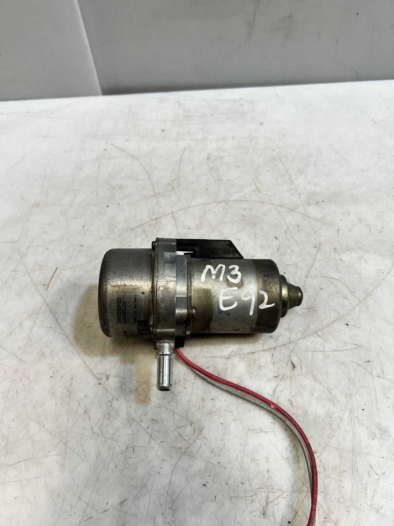 2008-2013 BMW E90 E92 E93 M3 S65 4.0L Brake Booster Vacuum Pump 2283333 OEM