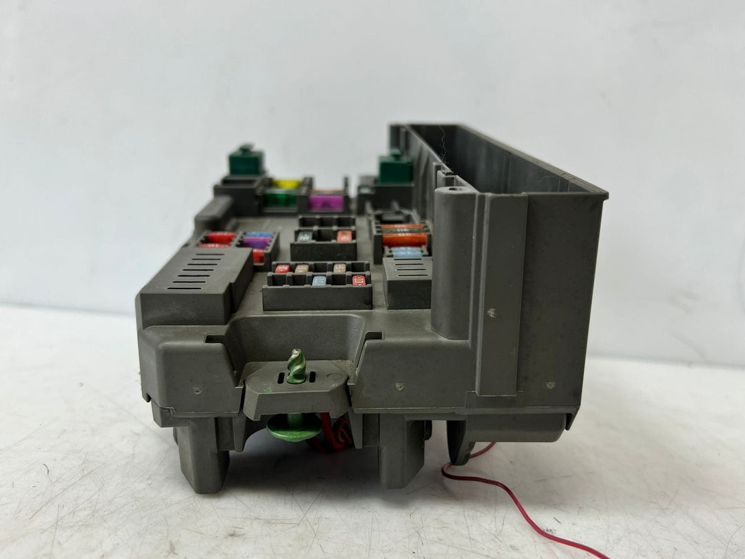 2007-2013 BMW X5 E70 and X6 E71 E72 Power Distribution Fuse Box 6976384 OEM 