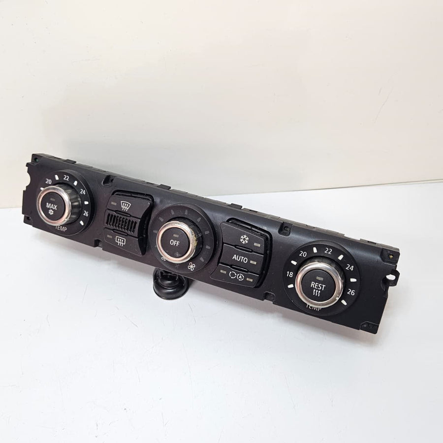2005 BMW E60, E61, E63, E64 Control Unit Automatic Air Conditioner 9122398