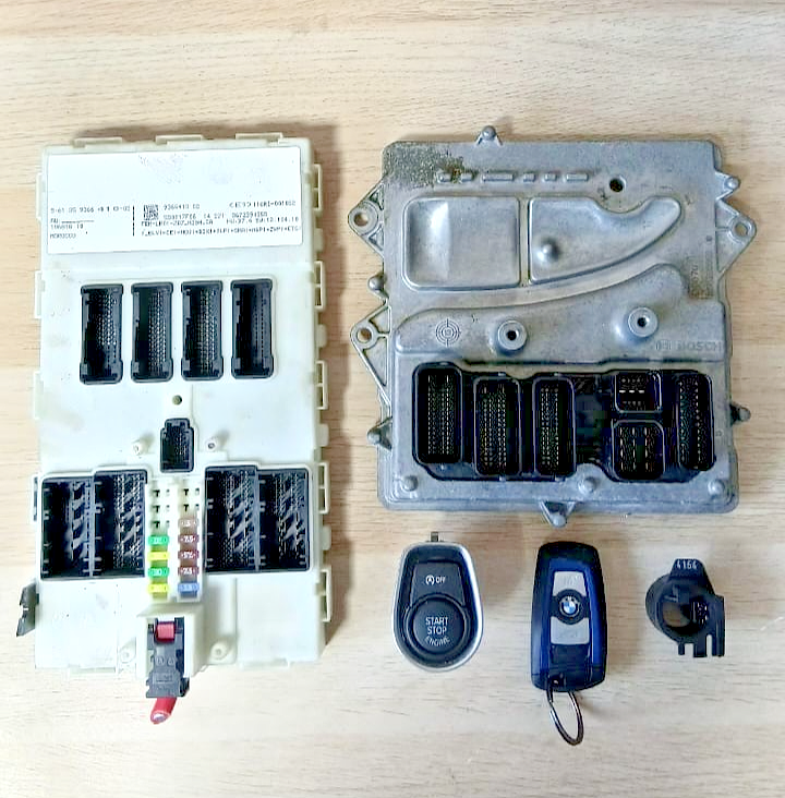 BMW 435i F36 N55 3.0L DME ECU CAS Key Set OEM 7540686 2014