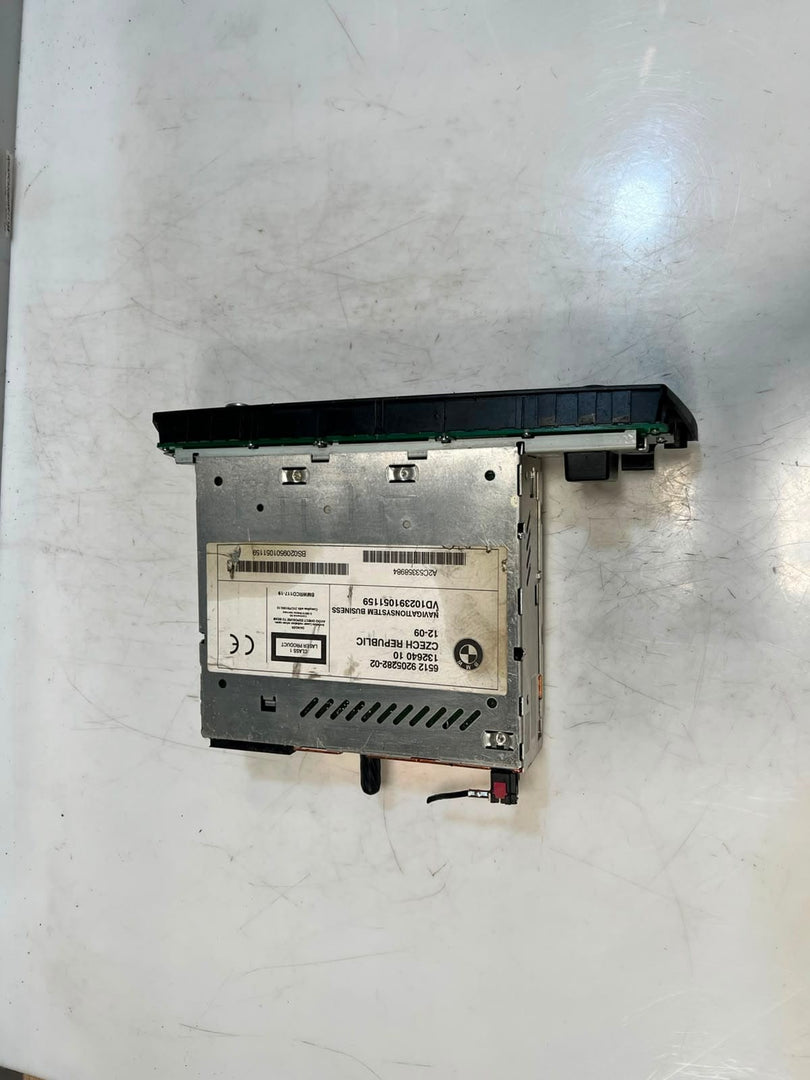2004-2010 BMW X3 E83 Radio Receiver Am Fm Cd Player 9205282 OEM