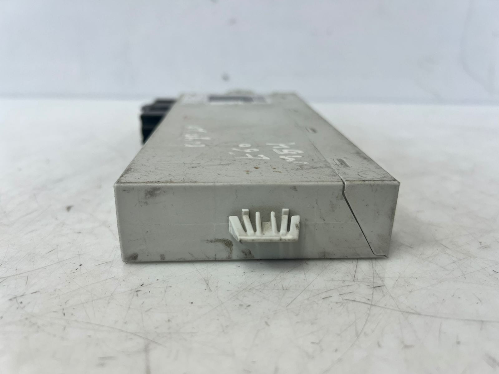 BMW 5 Series E60 E61 M54 525I Car Access System Control Module 6943851 OEM
