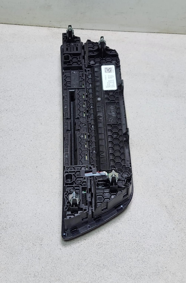 BMW Climate Control Unit 6993477 3 Series G20 G21
