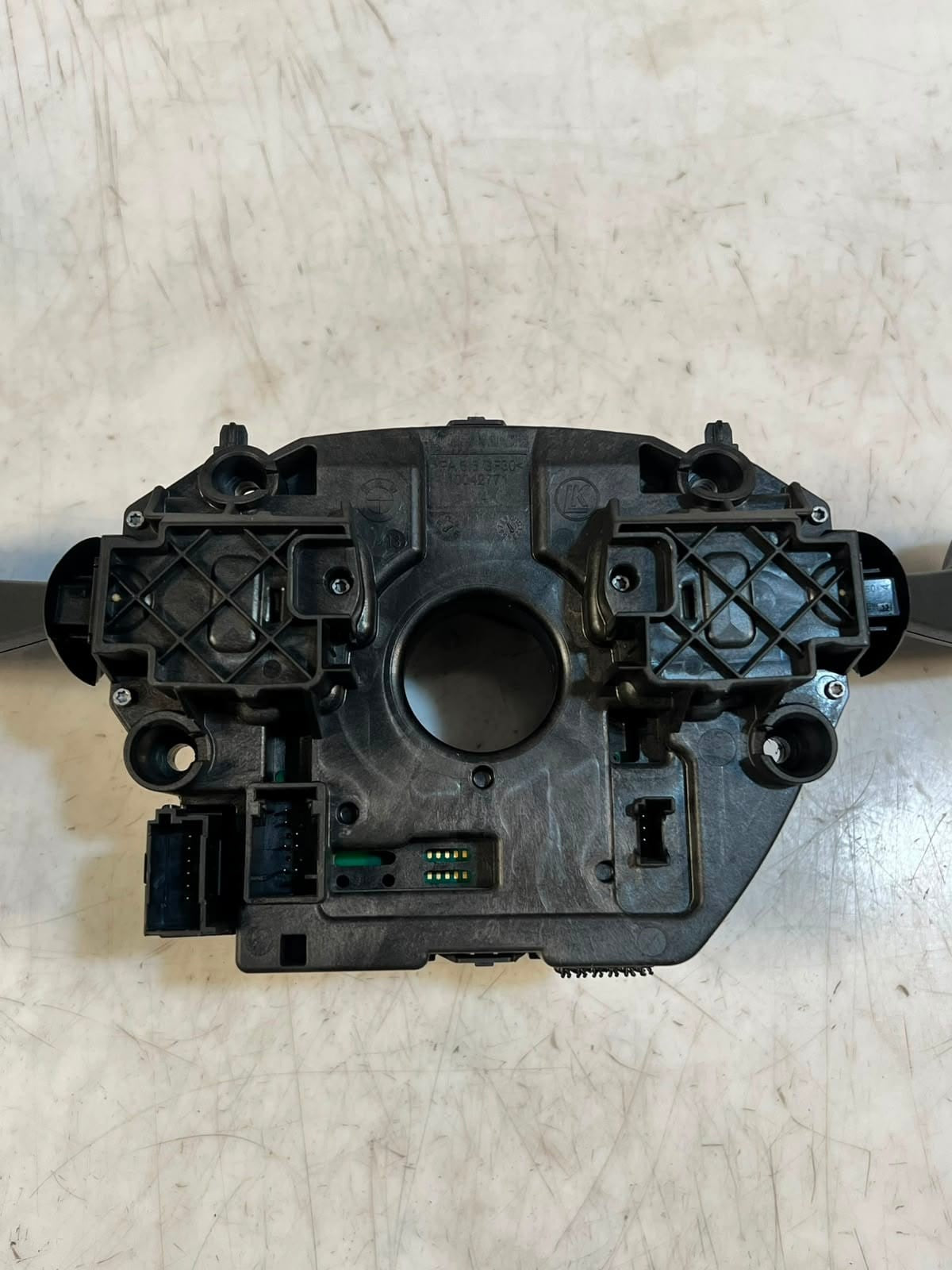 BMW 3 Series F30 F31, 4 Series F32 F33 F34 Steering Column Switch 9351140 OEM