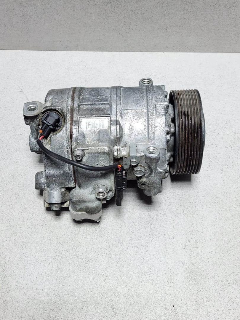 2011-2012 BMW F25 X3 Air Conditioning Compressor 9211496 X3 F25 