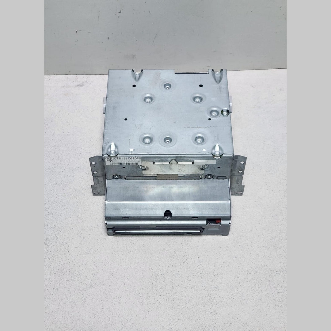 2010-2013 BMW X5 Radio Navigation Multimedia Head Unit 9273181 E70 X5 E71 X6
