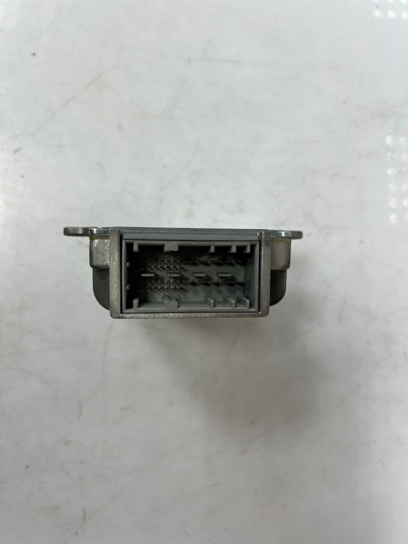BMW M4 F82 2014 Harman Becker Audio Stereo Amp Amplifier 9353021 J163