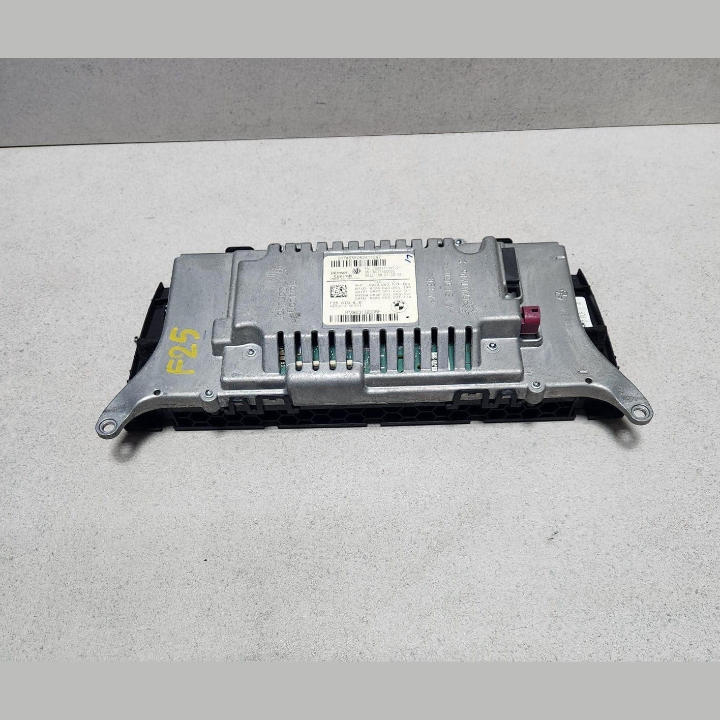 2010-2017 BMW X3 Central Information Display 9231320 X3 F25