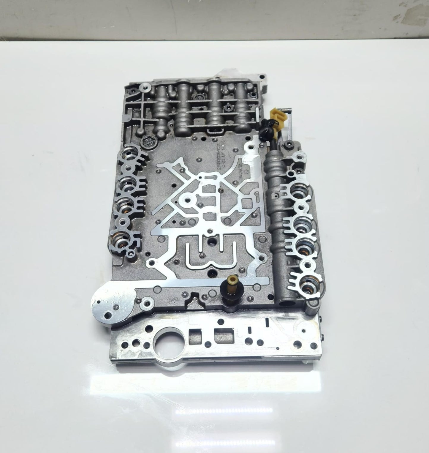 2006-2012 Mercedes-Benz Transmission Valve Body 7-SPEED  R2202771701