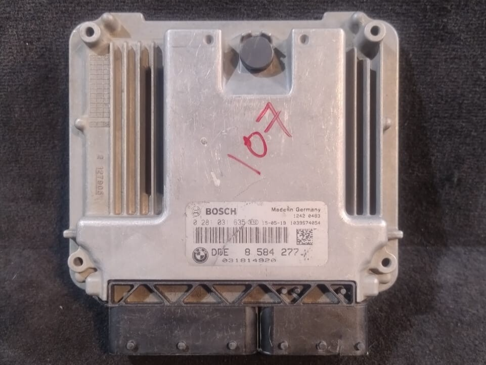 Bmw 320 Xdrive F30 2015 ENGINE CONTROL UNIT  MODULE ECU - 8584277