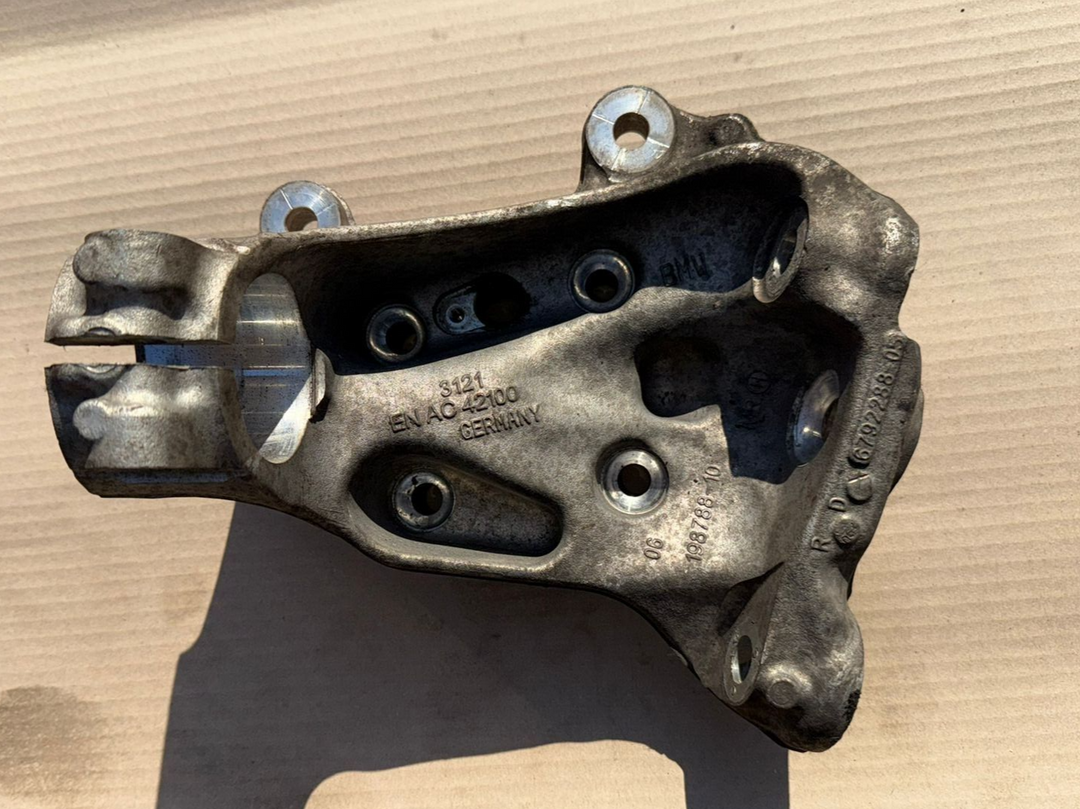 BMW 3 Series F30 F31 F35 Slewing Bearing Wishbone Axle Front Right 6792288