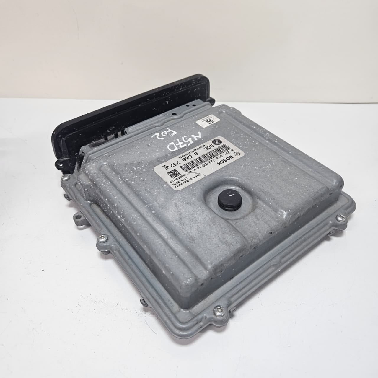 BMW 5 7 Series F07 F10 F01 F02 Engine Control Unit N57 D30A Diesel 8509757 OEM