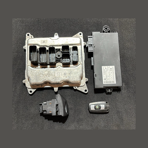 BMW X1 SERIES E84 2014 ENGINE CONTROL UNIT ECU SET + CASE + KEY DME 8631727