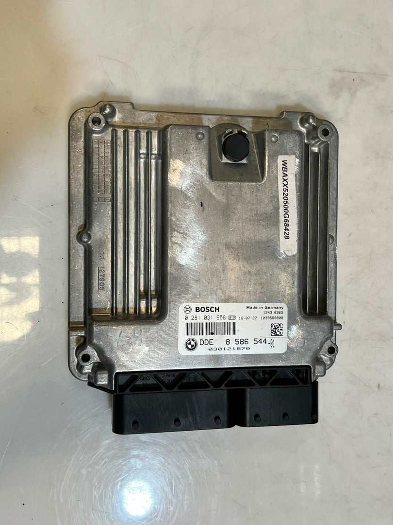2016 BMW X4 F26 35DX N57Z Engine Control Unit ECU SET DDE+CAS4 8586544 OEM