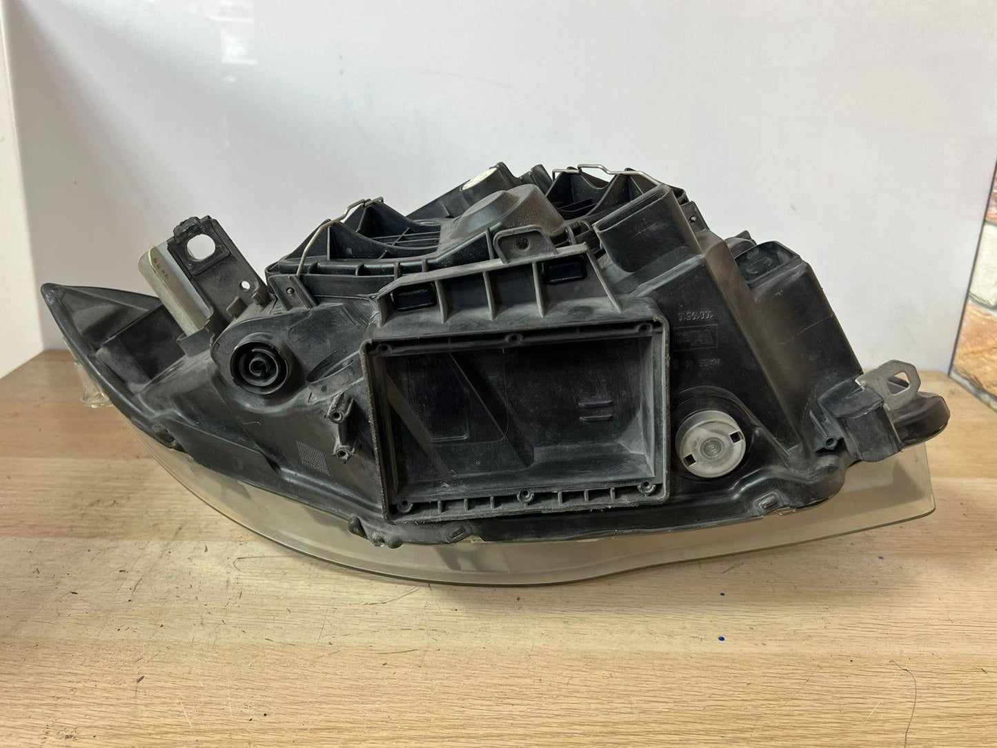 BMW Headlight 6924487 1 Series E81 E87 left side Halogen, without xenon