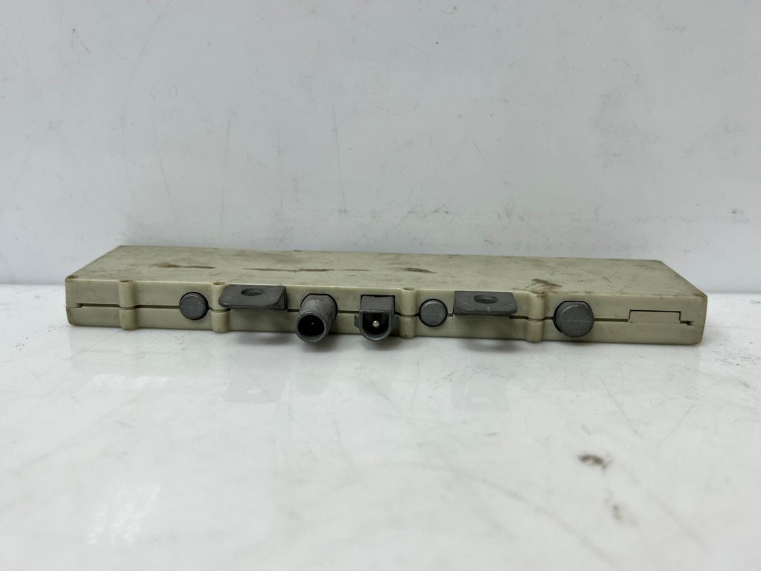 2004 BMW 3-Series 318i E46 N46B20A Antenna Amplifier 6906073 OEM