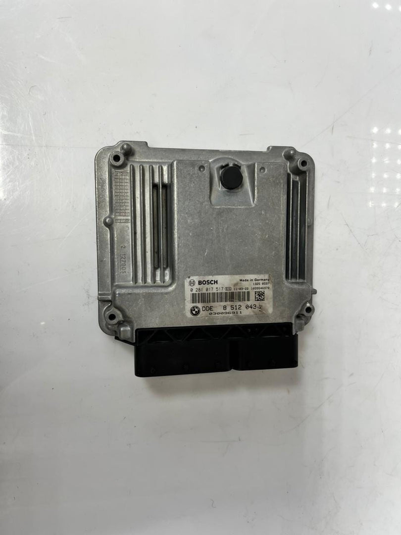2011 BMW 3 Series E90 318D DDE  Bosch 0281017517 Engine Control Unit 8512043 OEM