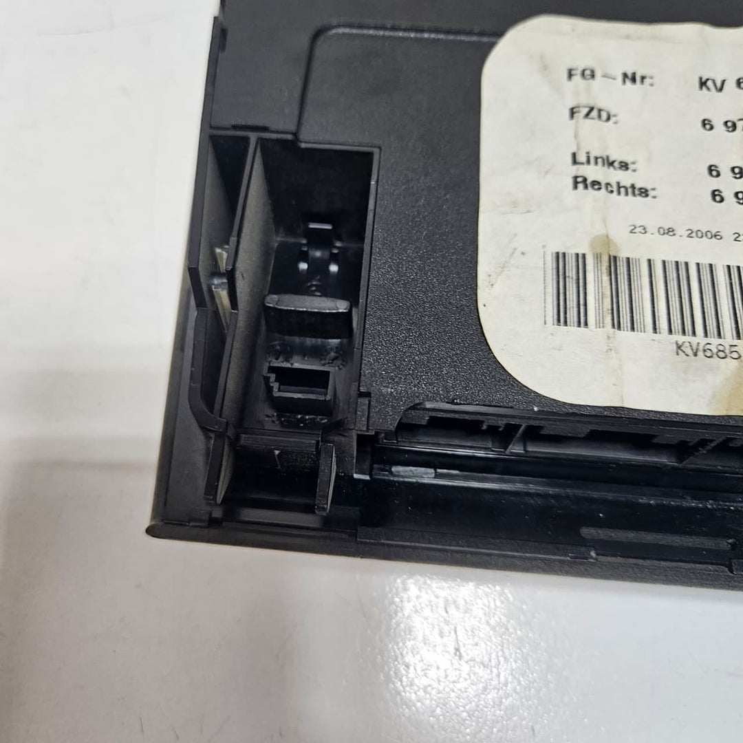 2006-2012 BMW 3 Series E90 325i Overhead Dome Reading Light Lamp Switch 6976327