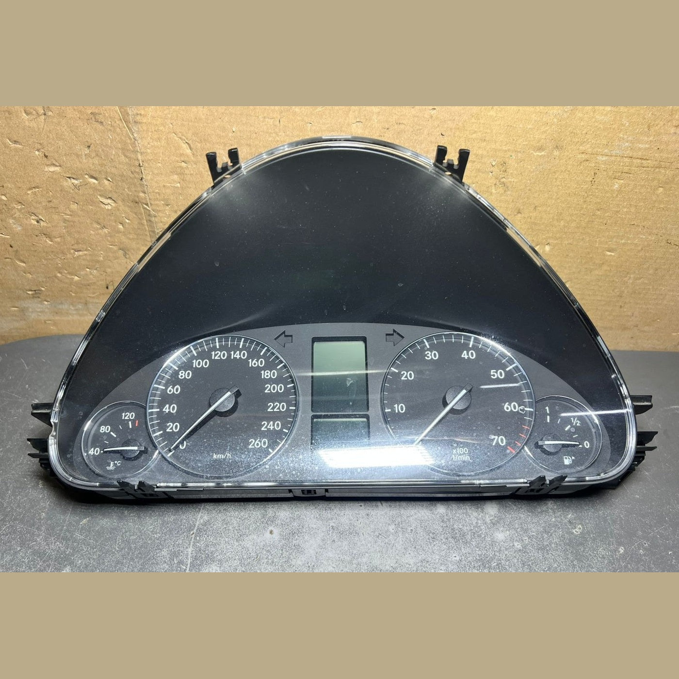 03-06 Mercedes-Benz W203 C-Class Instrument Cluster Speedometer A203 5408747 OEM