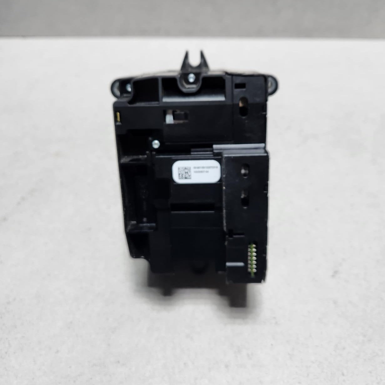2010-2011 BMW X3 Automatic Gear Selector 9239506  X3 F25 and 5 Ser F10 F11 RHD