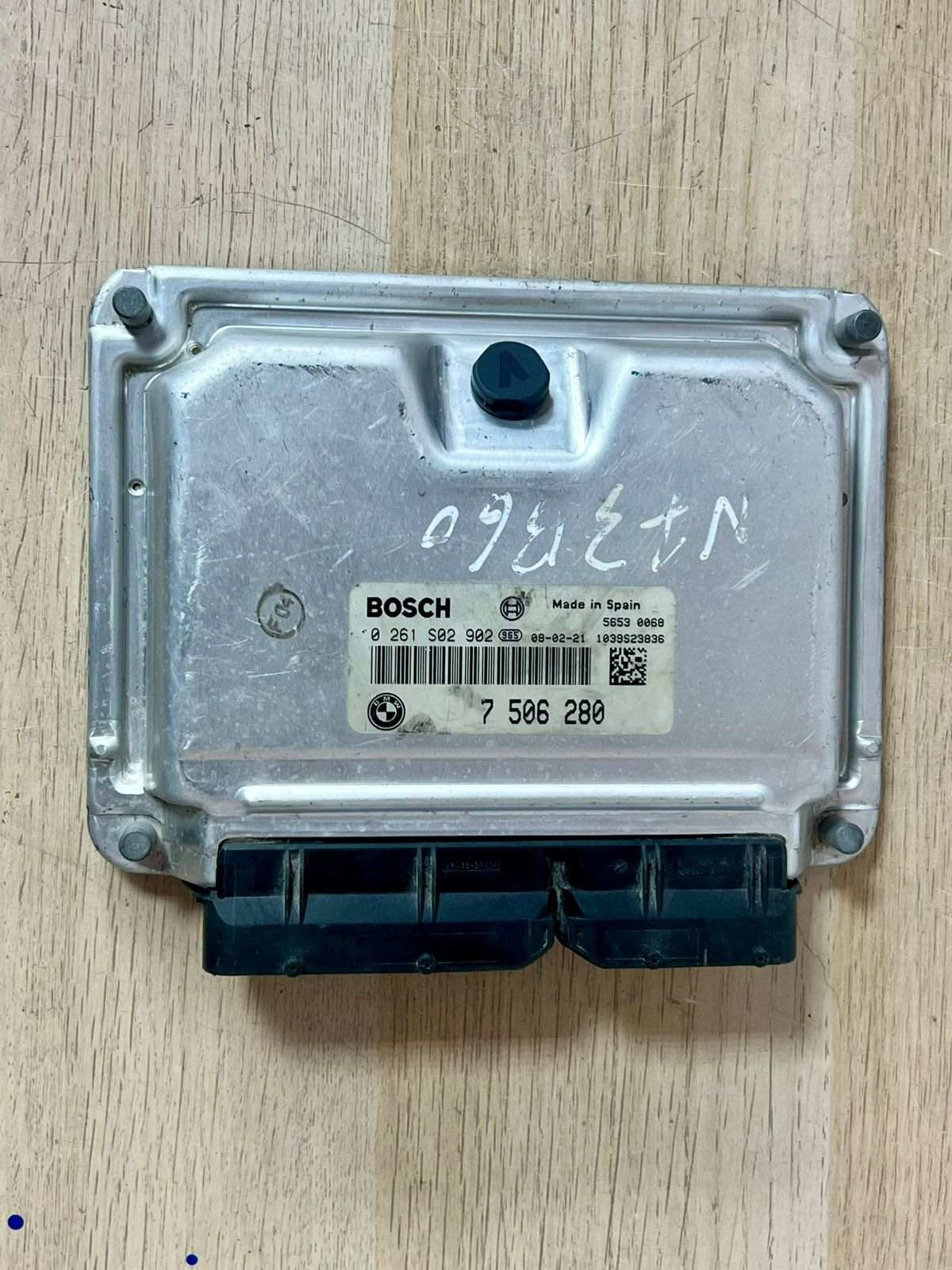 2004-2006 BMW 760i f02 Engine Control Module 7506280 Rolls Royce Phantom