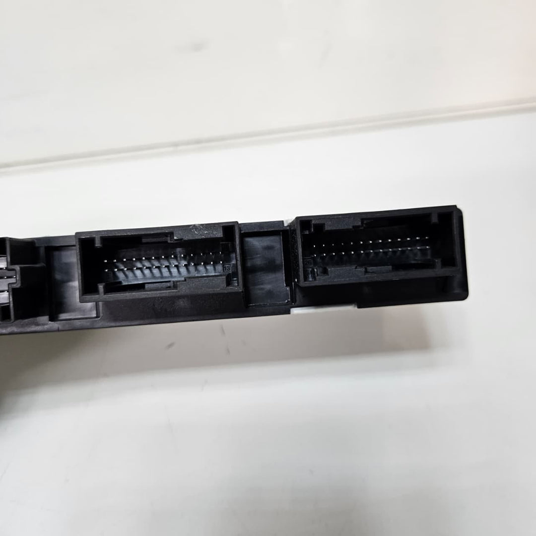 7633374-2008-2015 BMW 7 Series F01 F02 N63 Engine Control Unit MSD85 DME Key Set