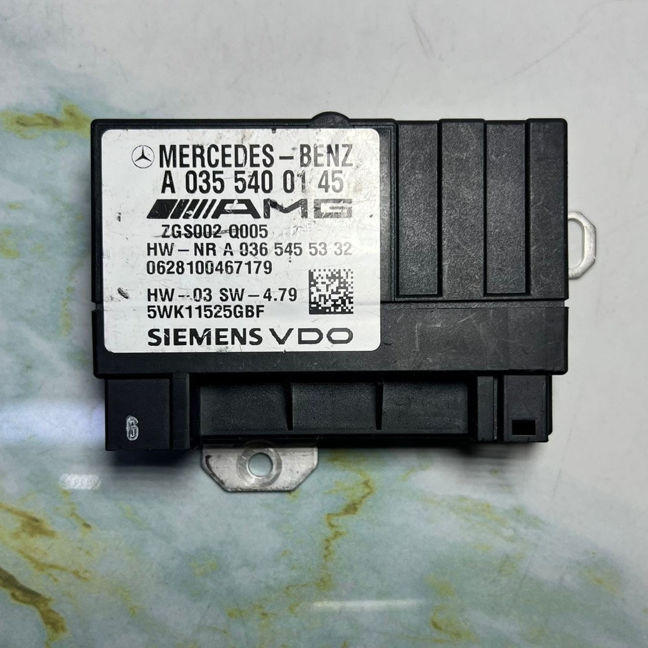 2007-2011 Mercedes-Benz CLS63 AMG Fuel Pump Control Module A0355400145 E63 W218