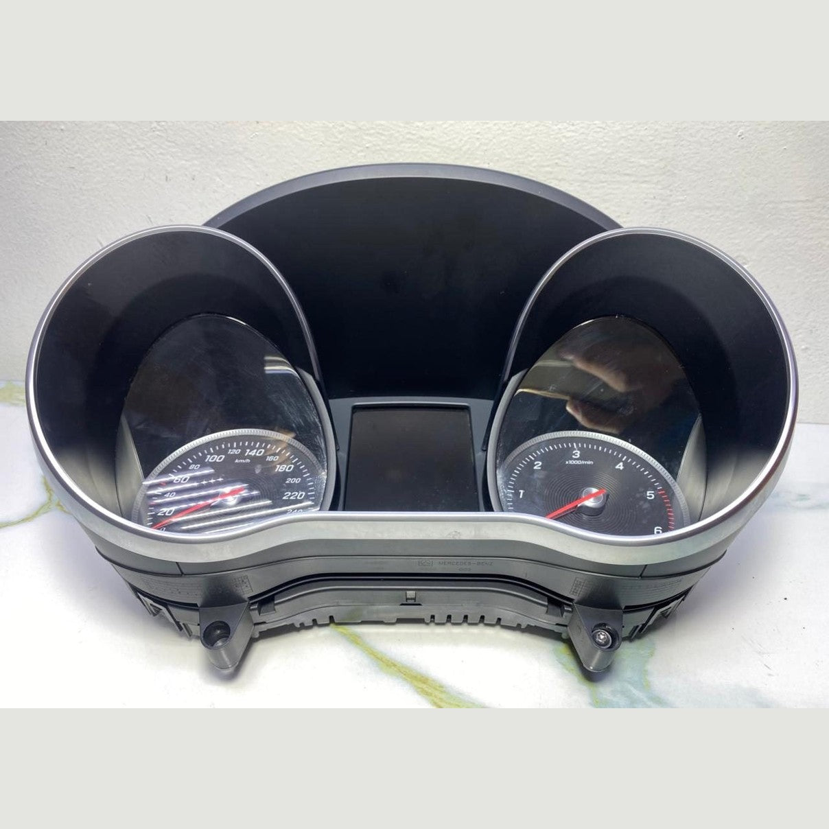 Benz Instrument Cluster A2059001930