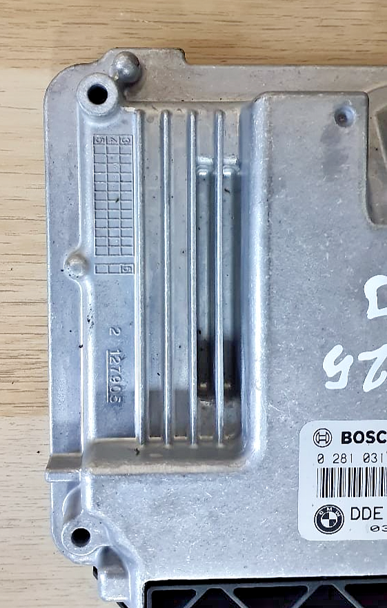 BMW X3 F25 XDRIVE ECU Lockset B48 Automatic Ignition Key Module 8582886