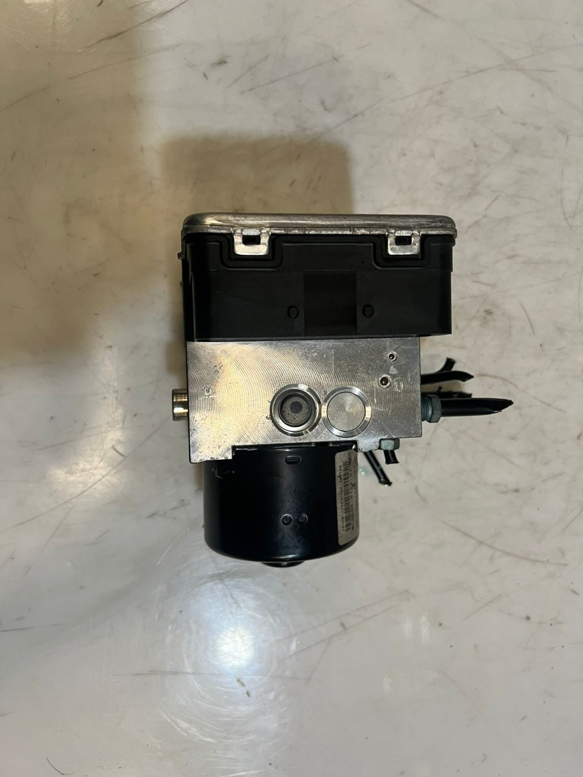 2011-2017 BMW X3 F25 and X4 F26 Abs Pump Module ASSEMBLY 6851087 OEM