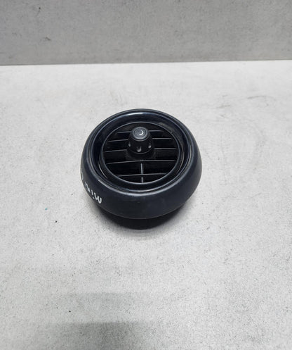 2015-2020 Mini Cooper Dashboard Air Vent Grille 9262413 F55 F56 F57