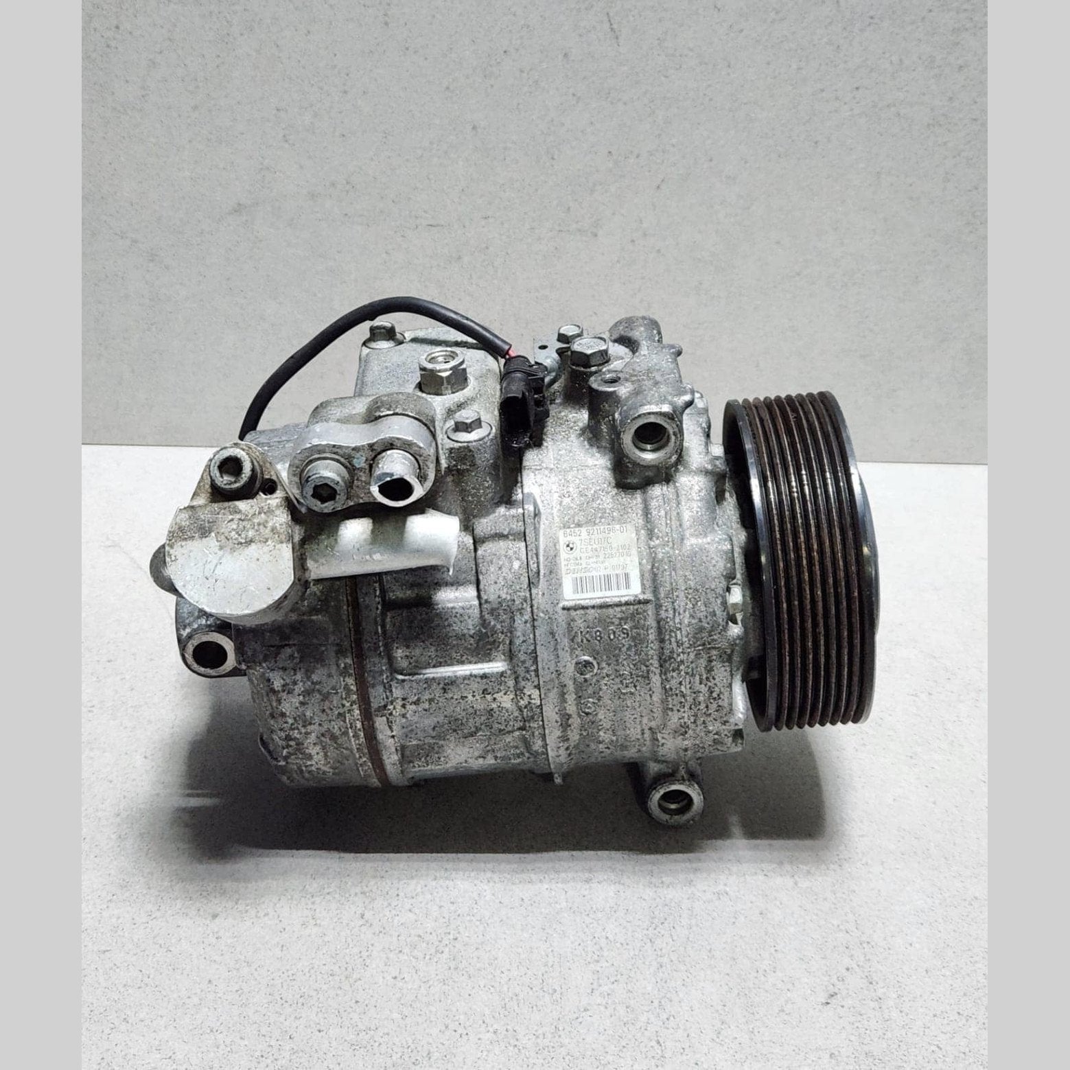 2011-2012 BMW F25 X3 Air Conditioning Compressor 9211496 X3 F25 