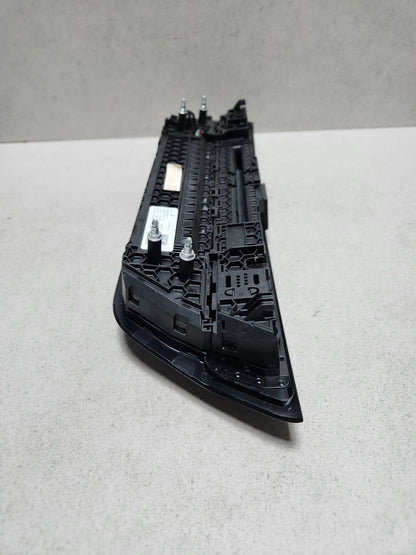 BMW Air Conditioning Control Panel 9495838 G30 G31 G32 and M5 F90